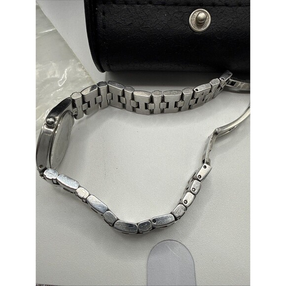 Women’s Movado Watch 7942876 Stainless/ Water Rest./ Sapphire Crystal main image 4